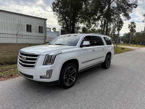 2020 CADILLAC Escalade ESV