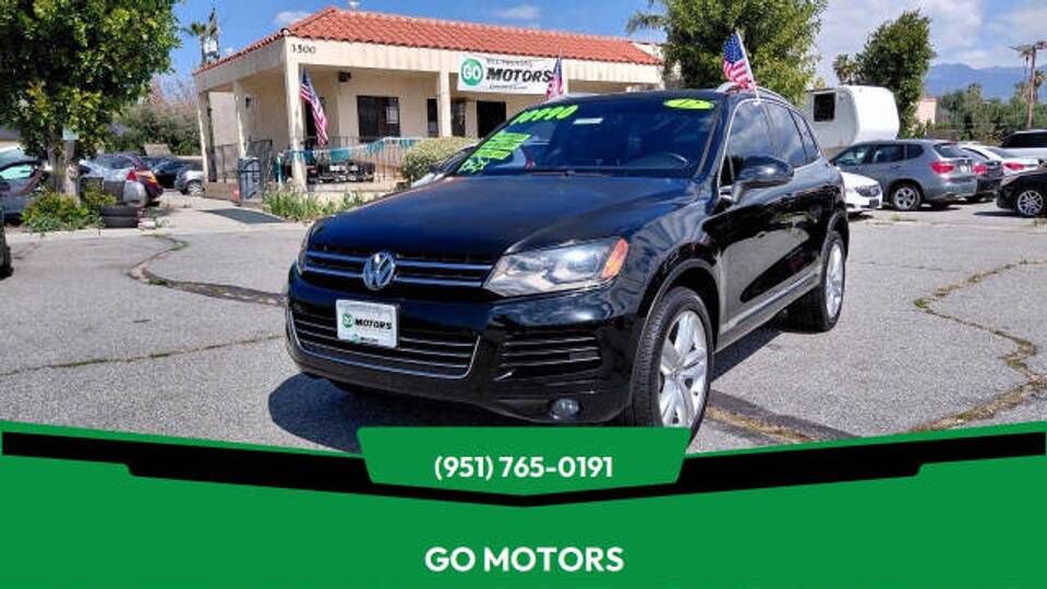 2012 VOLKSWAGEN Touareg
