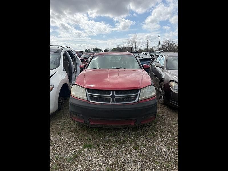 2014 DODGE Avenger