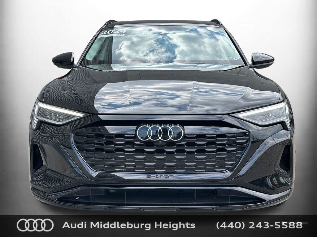 2024 Audi Q8