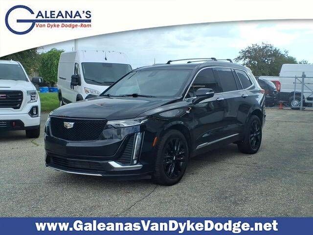 2021 CADILLAC XT6