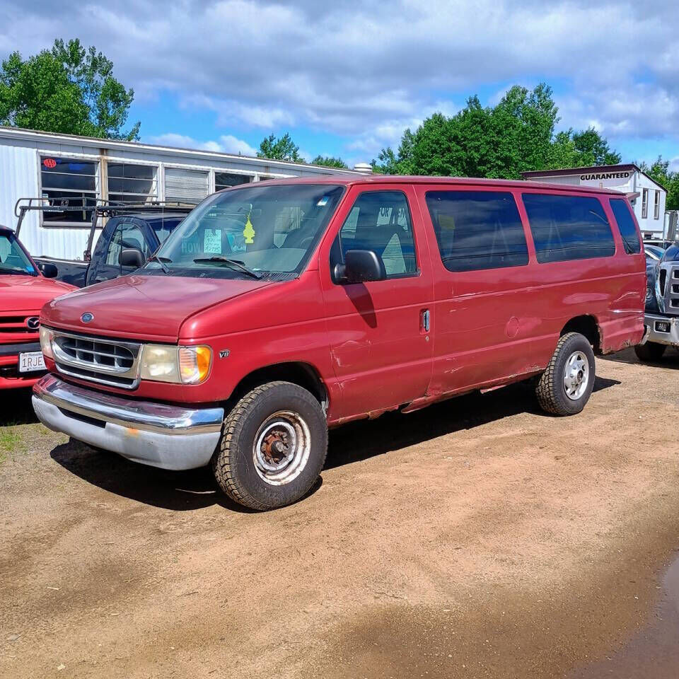 2001 FORD E-350