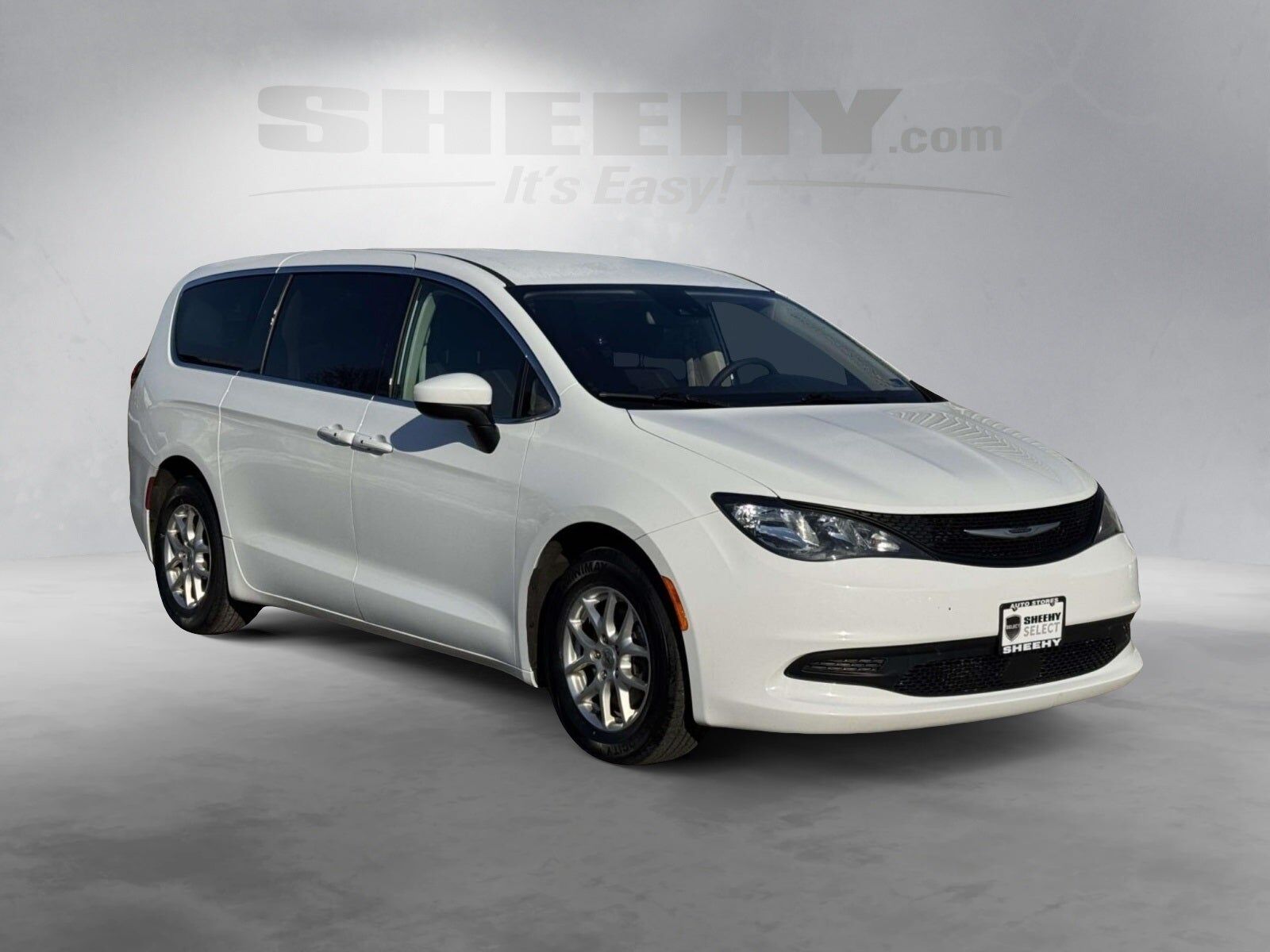 2023 CHRYSLER Voyager