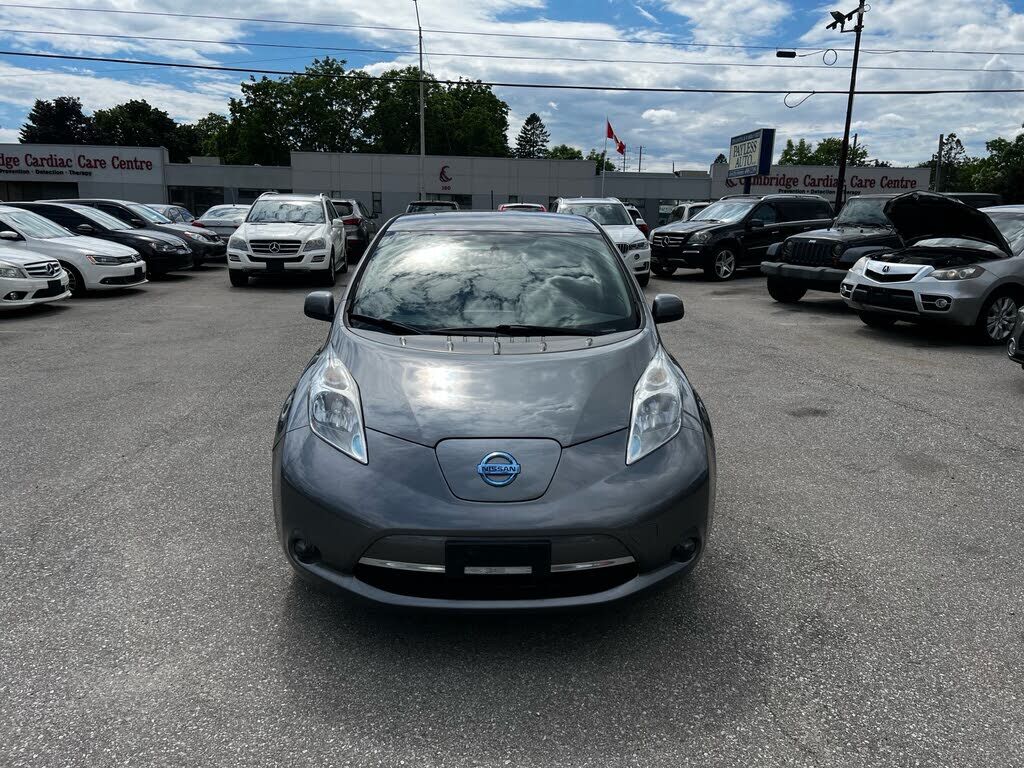 Nissan Leaf