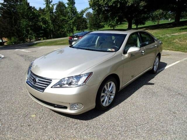 2011 LEXUS ES