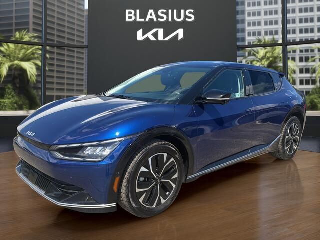 2023 KIA EV6