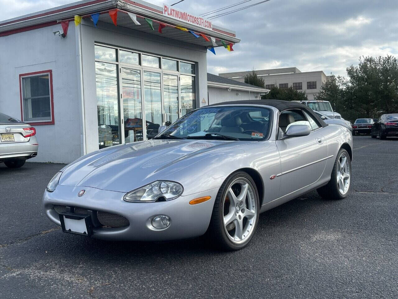 2001 JAGUAR XKR
