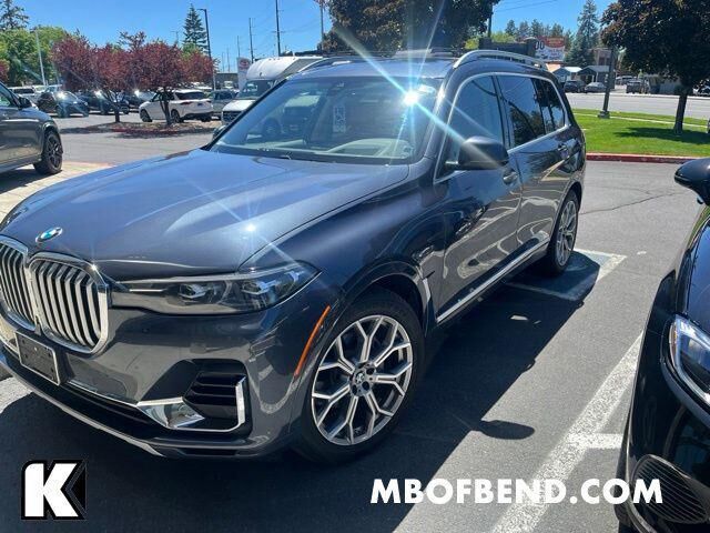 2019 BMW X7