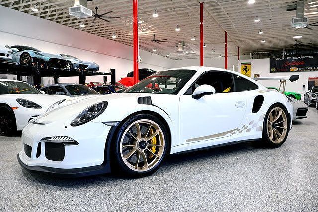 2016 PORSCHE 911