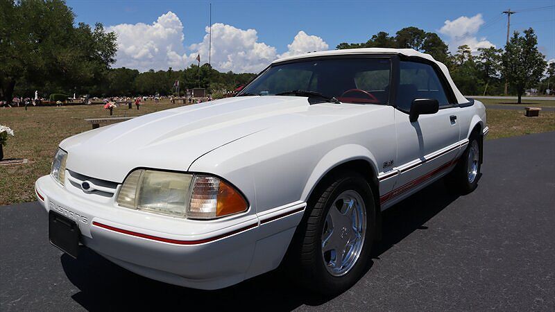 1992 FORD Mustang
