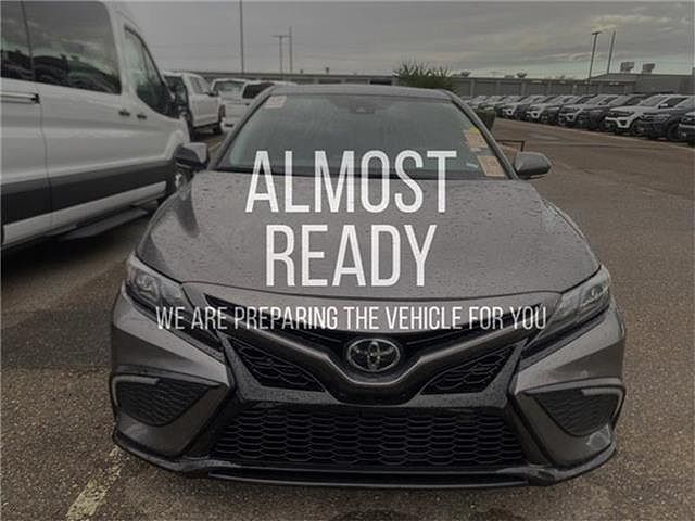 2023 TOYOTA Camry