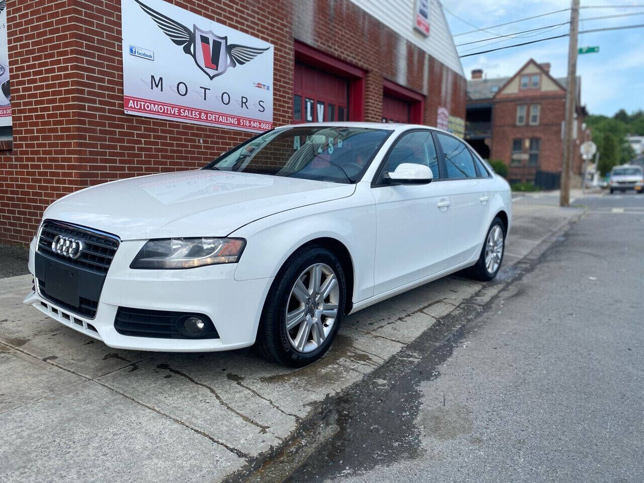 2010 AUDI A4