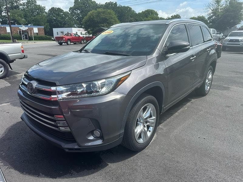 2018 TOYOTA Highlander