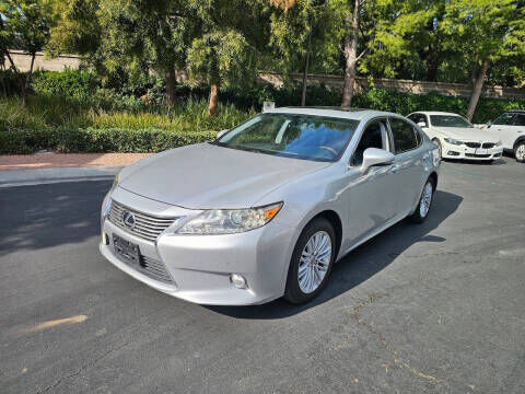 2014 LEXUS ES