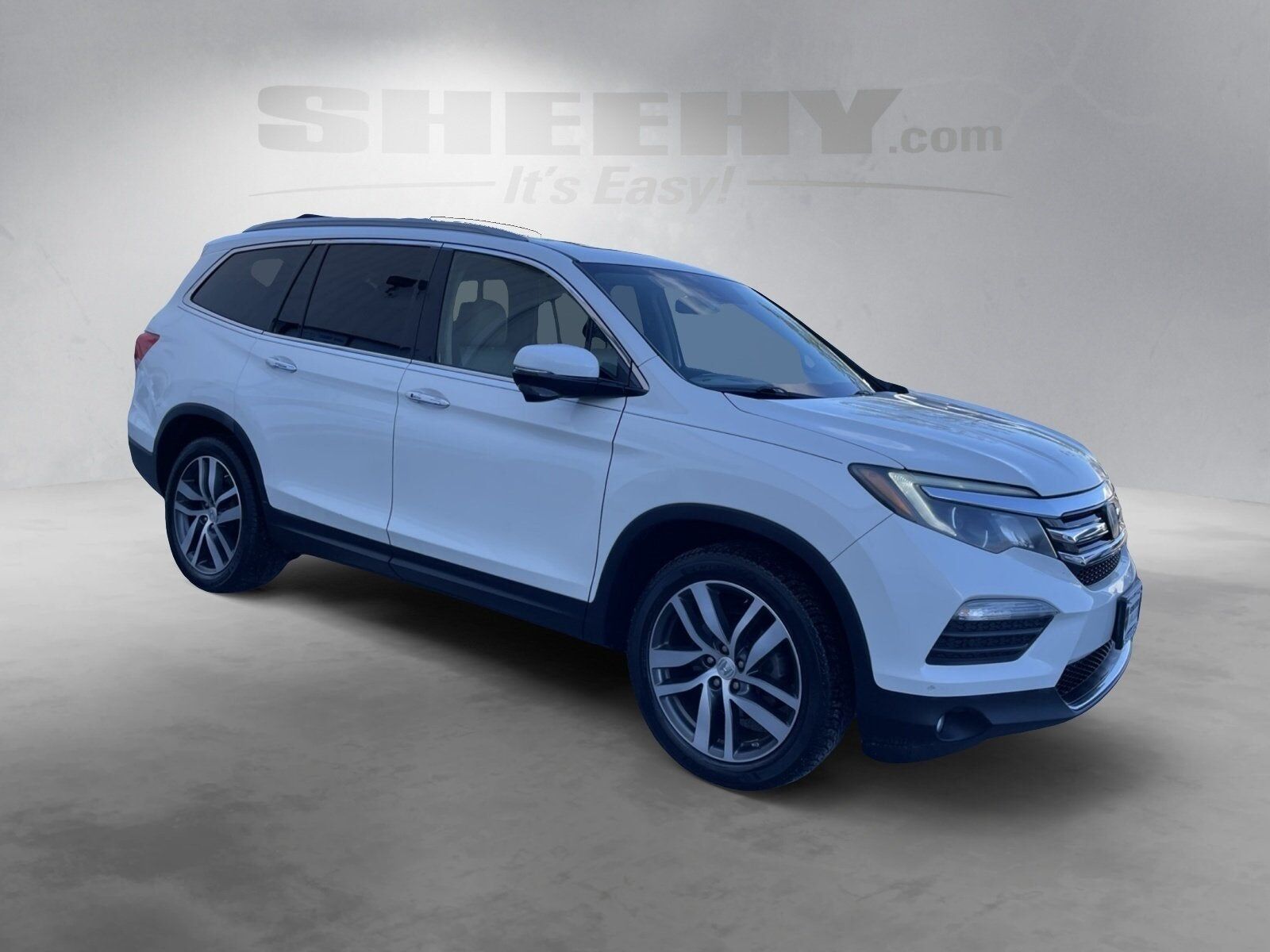 2017 HONDA Pilot
