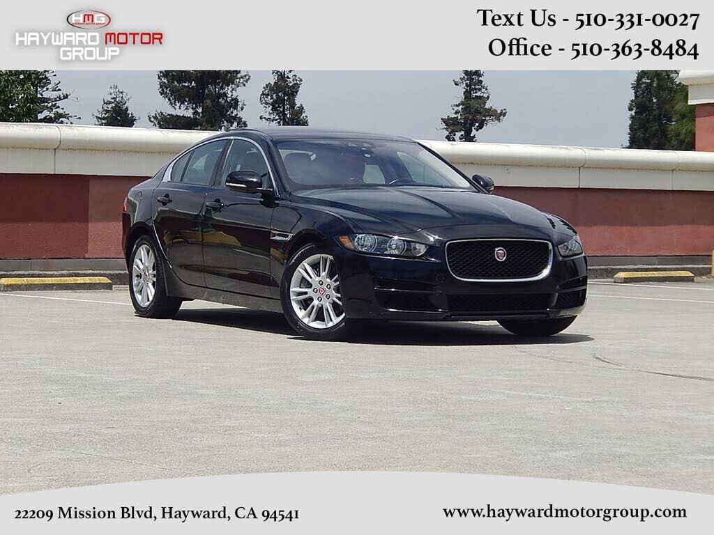 2018 JAGUAR XE