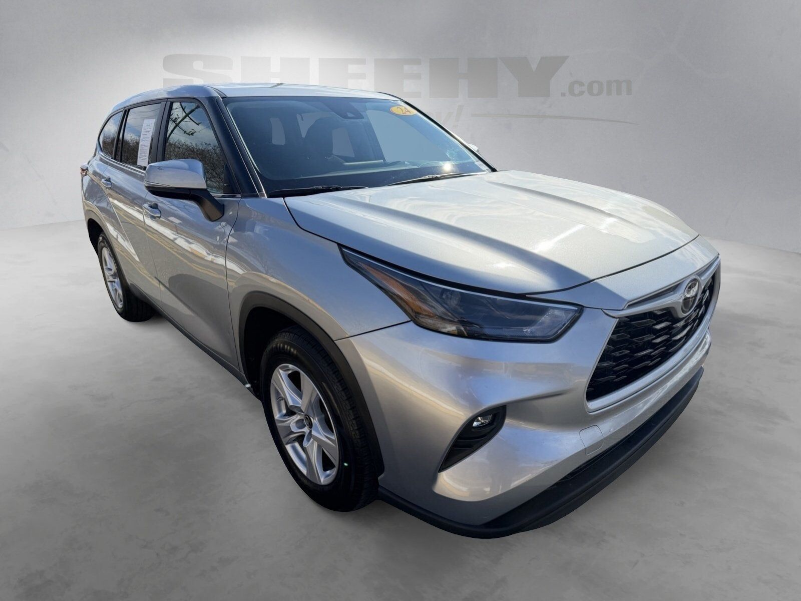 2024 TOYOTA Highlander