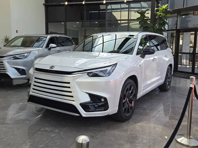 2026 LEXUS TX