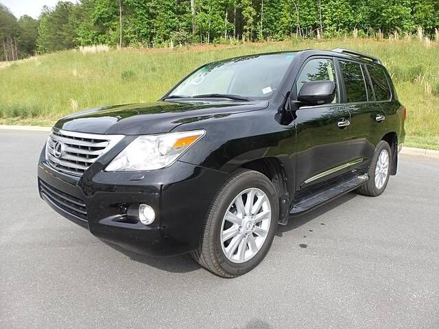 2011 LEXUS LX