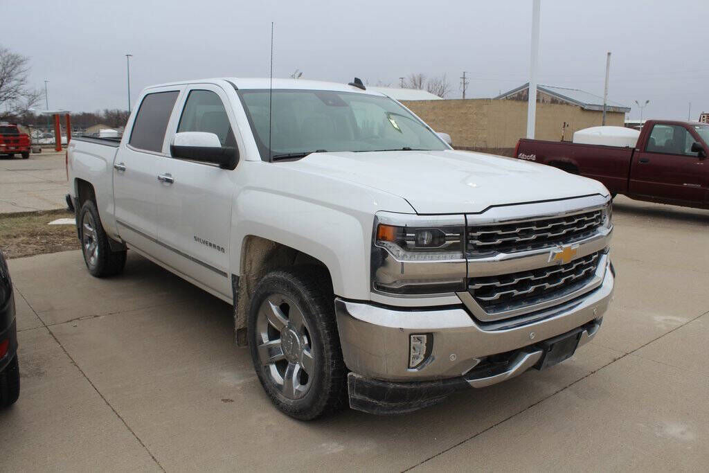 2017 CHEVROLET Silverado