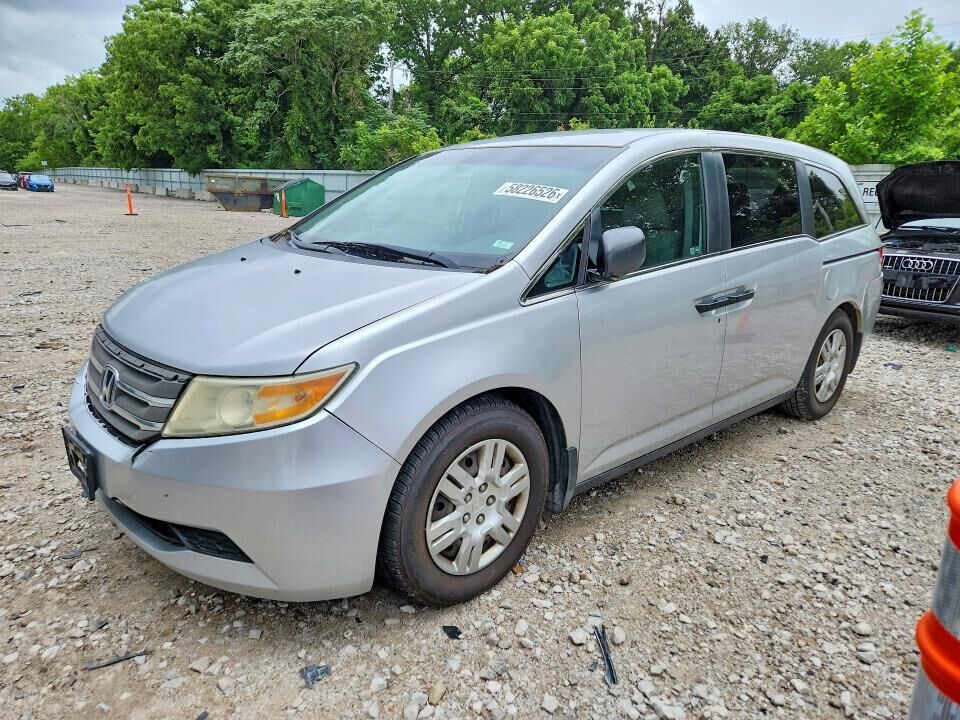 2011 HONDA Odyssey