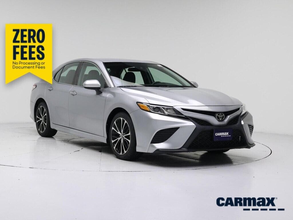 2020 TOYOTA Camry