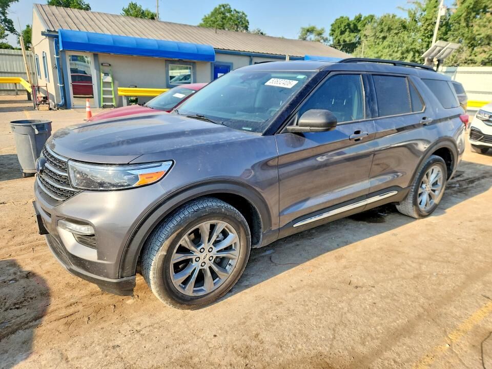 2021 FORD Explorer