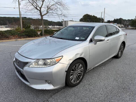 2013 LEXUS ES