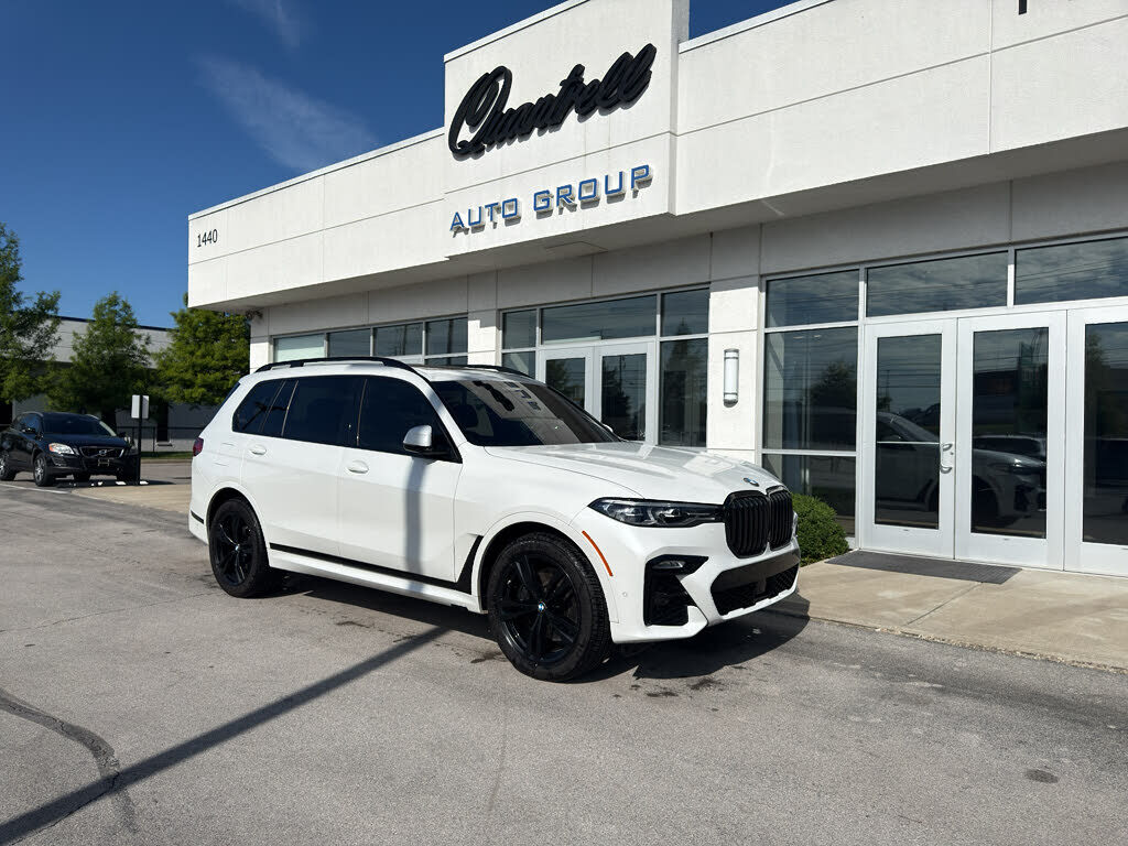 2022 BMW X7