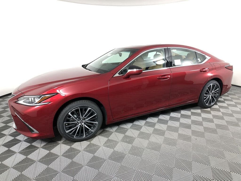 2023 LEXUS ES