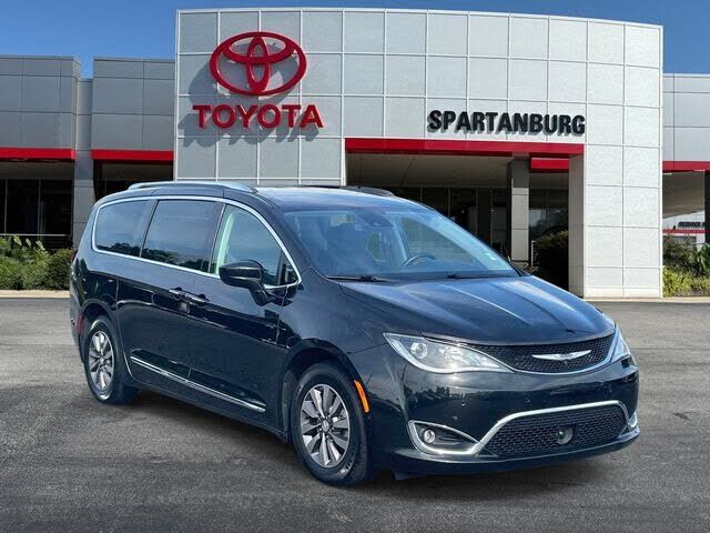 2020 CHRYSLER Pacifica