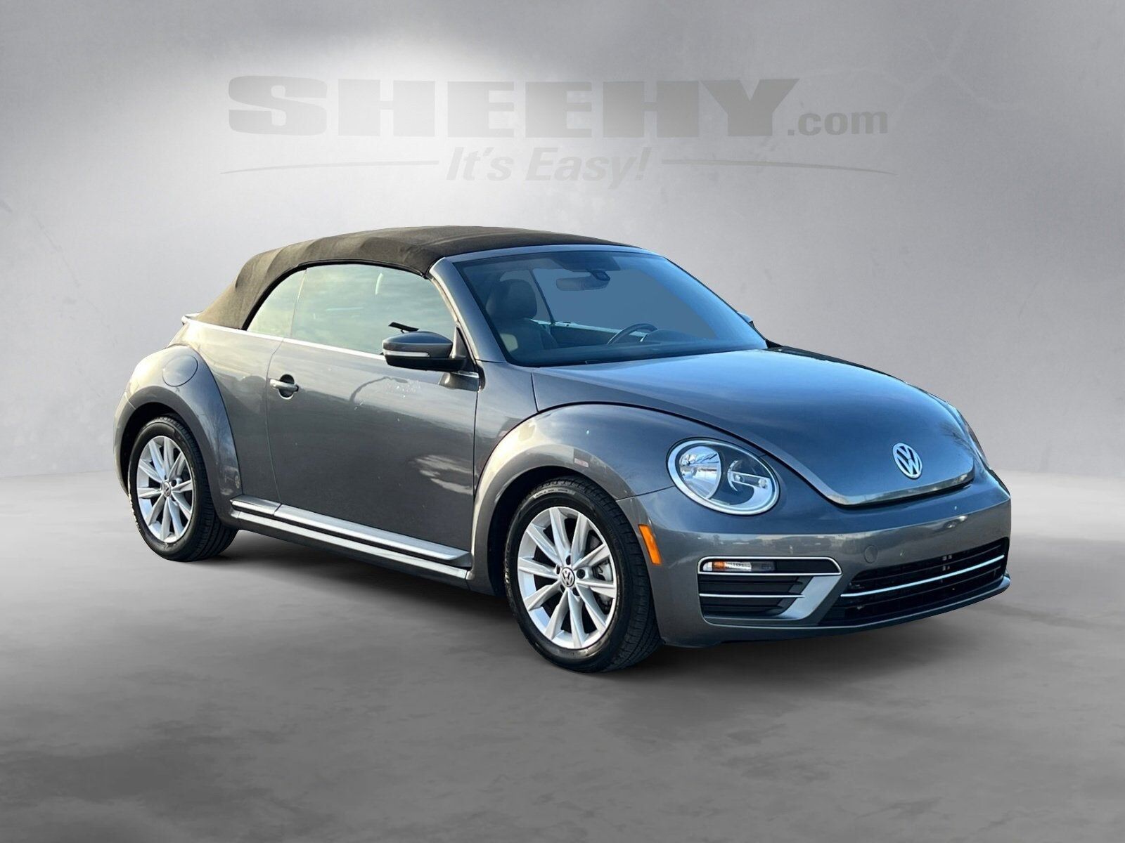 2018 VOLKSWAGEN Beetle