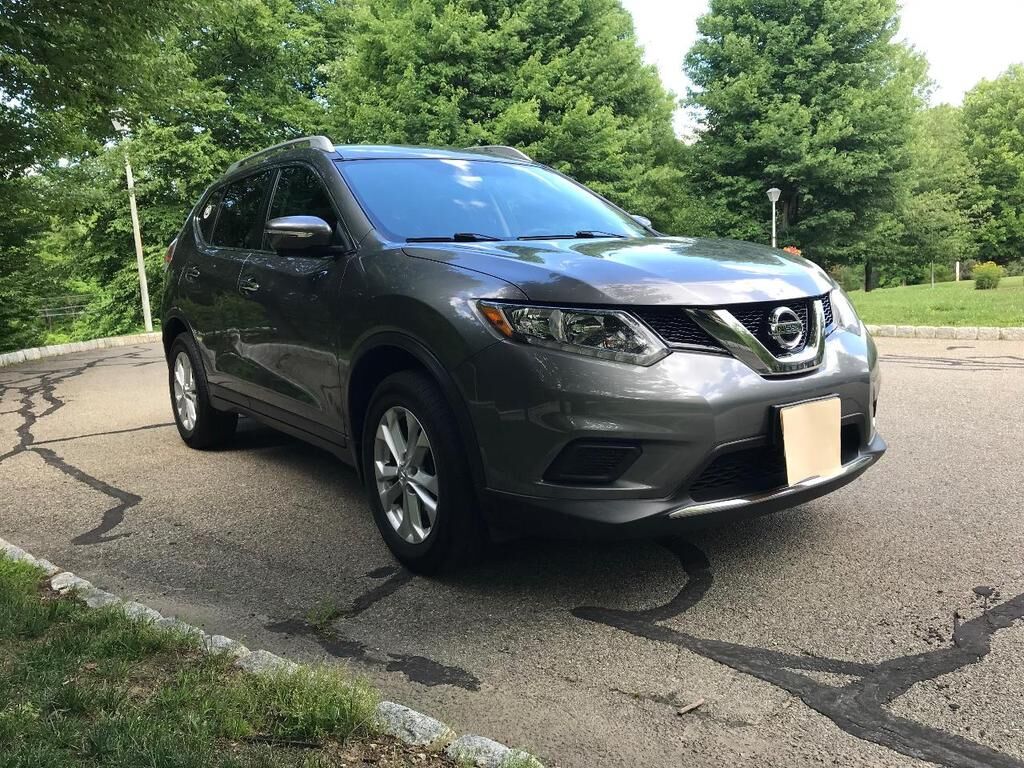 2015 NISSAN Rogue
