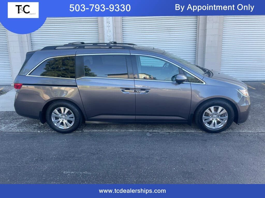 2016 HONDA Odyssey