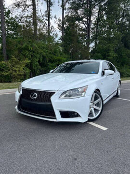 2013 LEXUS LS