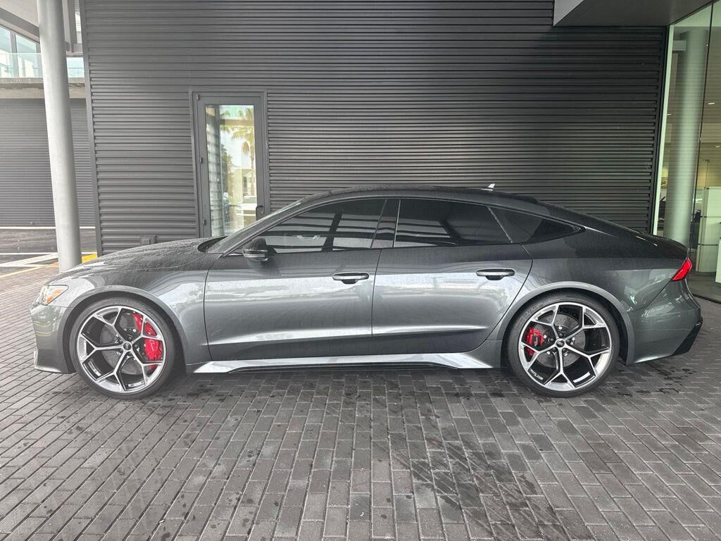2025 Audi RS 7