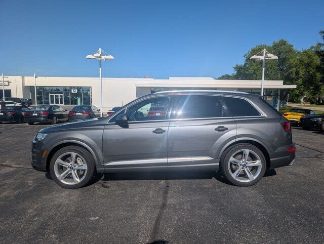 2019 AUDI Q7