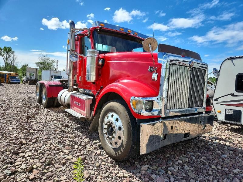 2014 INTERNATIONAL L9377
