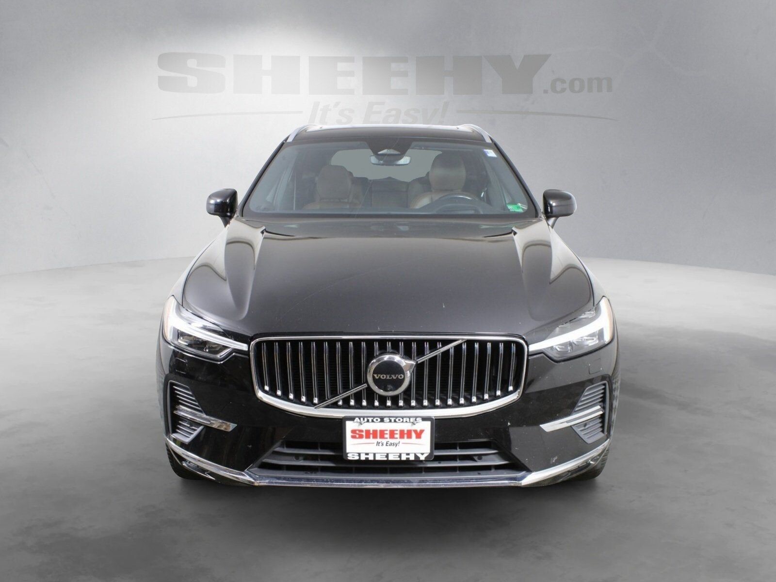 2022 VOLVO XC60