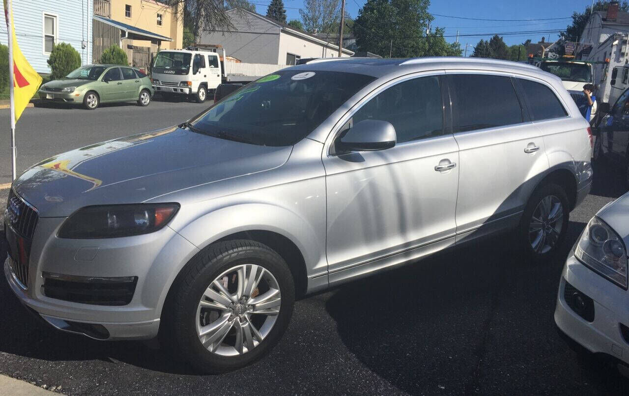 2010 AUDI Q7