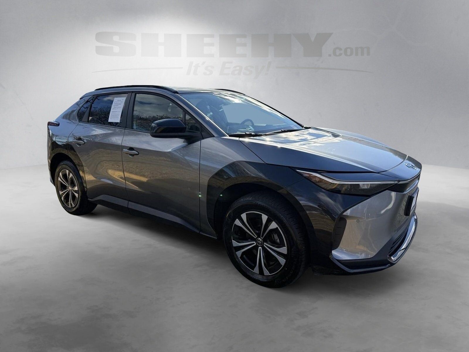 2024 TOYOTA bZ4X
