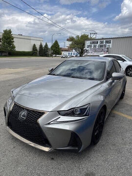 2017 LEXUS IS