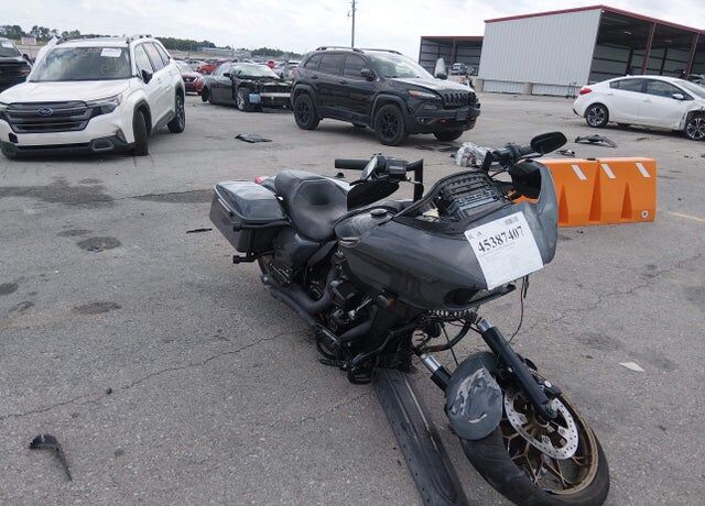 2022 HARLEY DAVIDSON FLTRXST / Road Glide ST