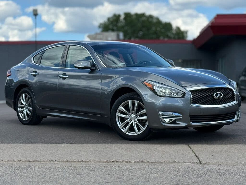 2018 INFINITI Q70