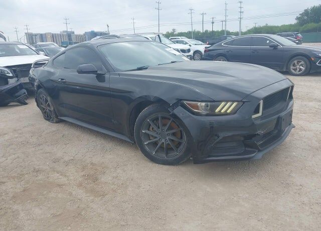 2017 FORD Mustang