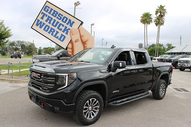 2023 GMC Sierra