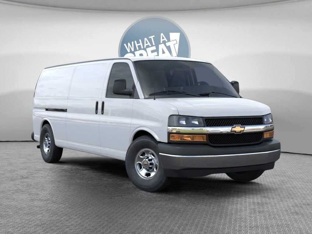 2026 CHEVROLET Express