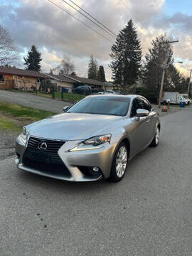2016 LEXUS IS