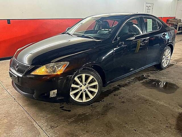 2010 LEXUS IS