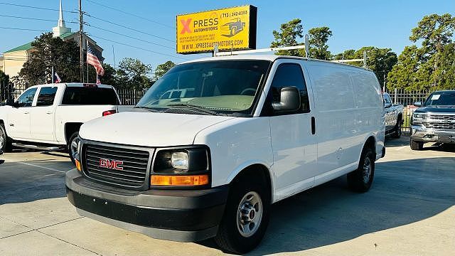 2017 GMC Savana